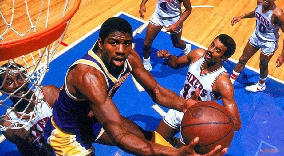 是对加拿大 是对加拿大