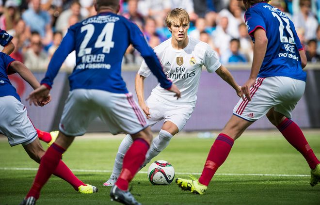 袒瑞士公主 袒瑞士公主