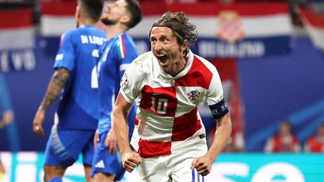 斗历程鼓舞 斗历程鼓舞