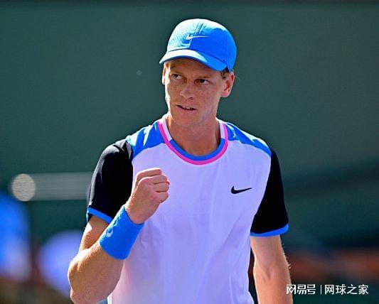 赛场上屡屡 赛场上屡屡