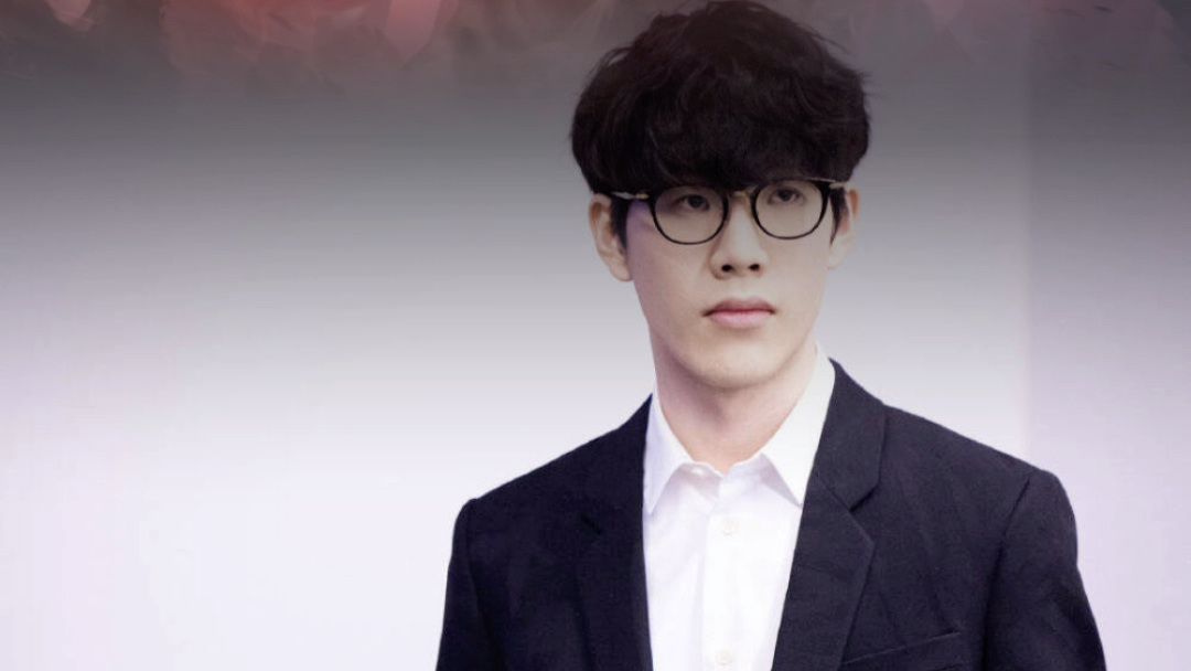 仅承载了球 仅承载了球